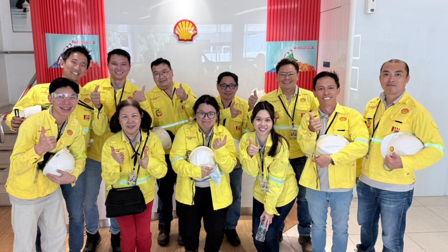 MecpecMecpec team visiting Shell's lubricant manufacturing facility to observe quality assurance processes and industry best practices